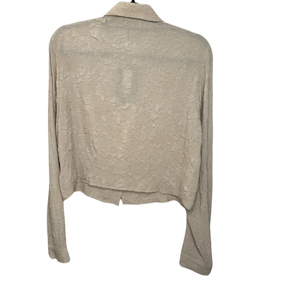 Pretty Little Thing Crinkled Top - Picture 7 of 9